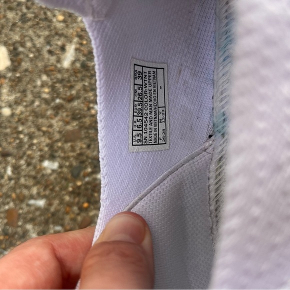 Skechers Women's Classic White Sneakers - Picture 7 of 7